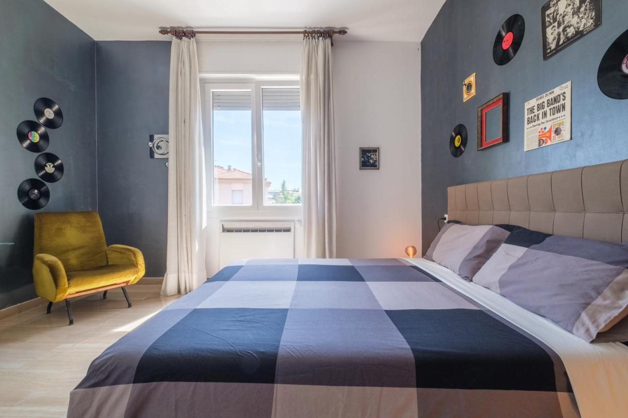 Fabula Rooms 3 Suites With Private Bathroom Болонья Экстерьер фото