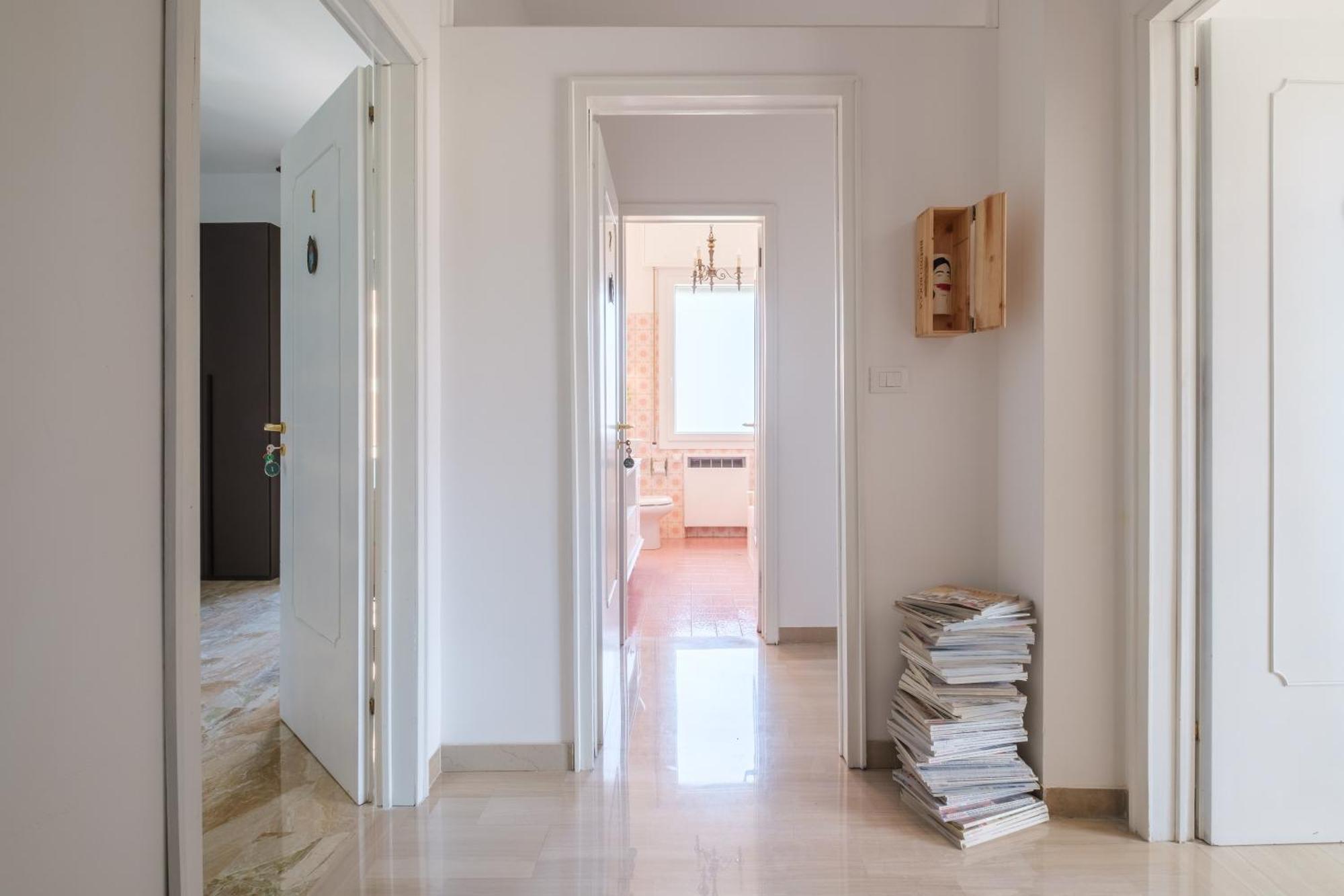 Fabula Rooms 3 Suites With Private Bathroom Болонья Экстерьер фото