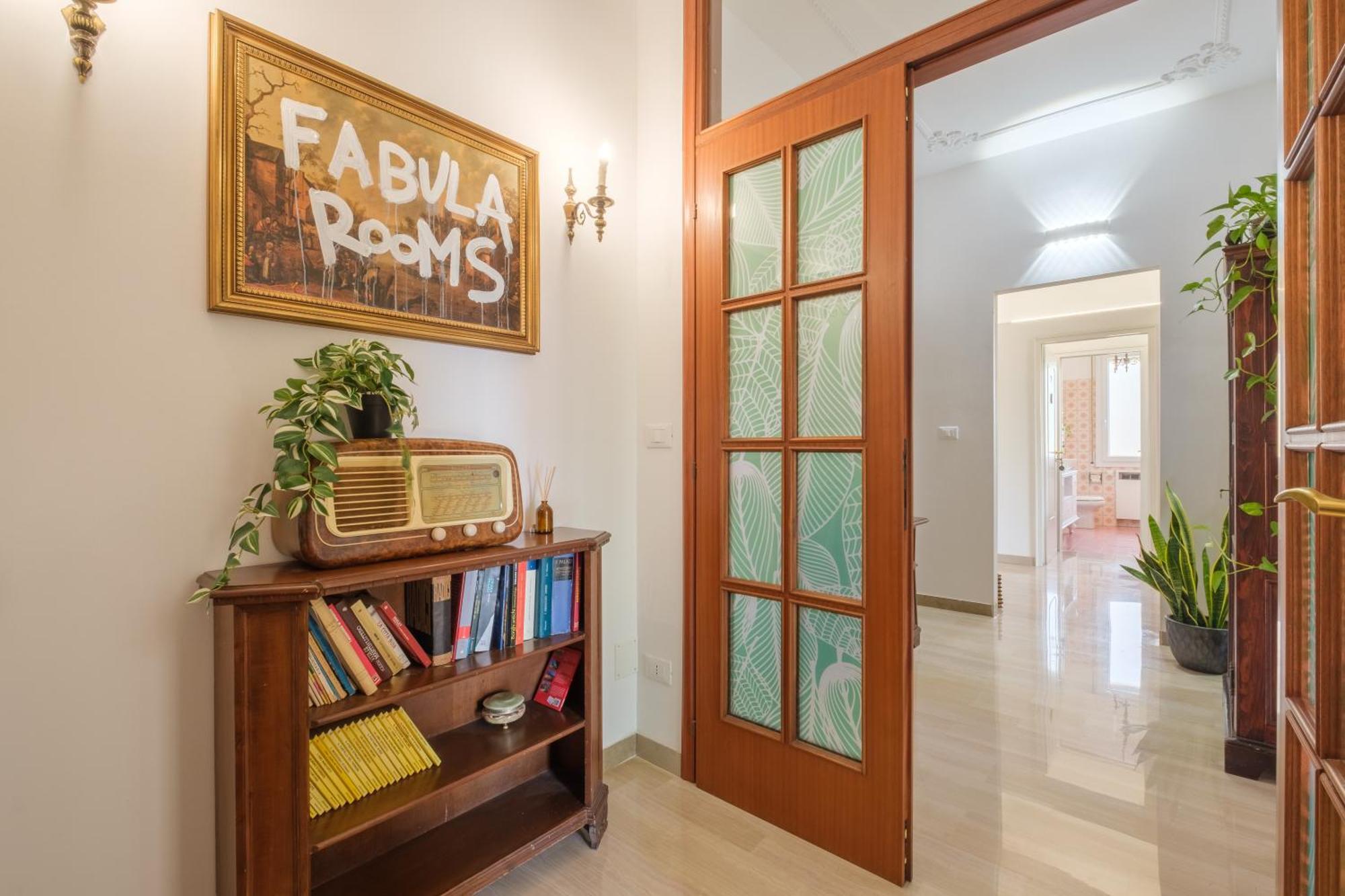 Fabula Rooms 3 Suites With Private Bathroom Болонья Экстерьер фото